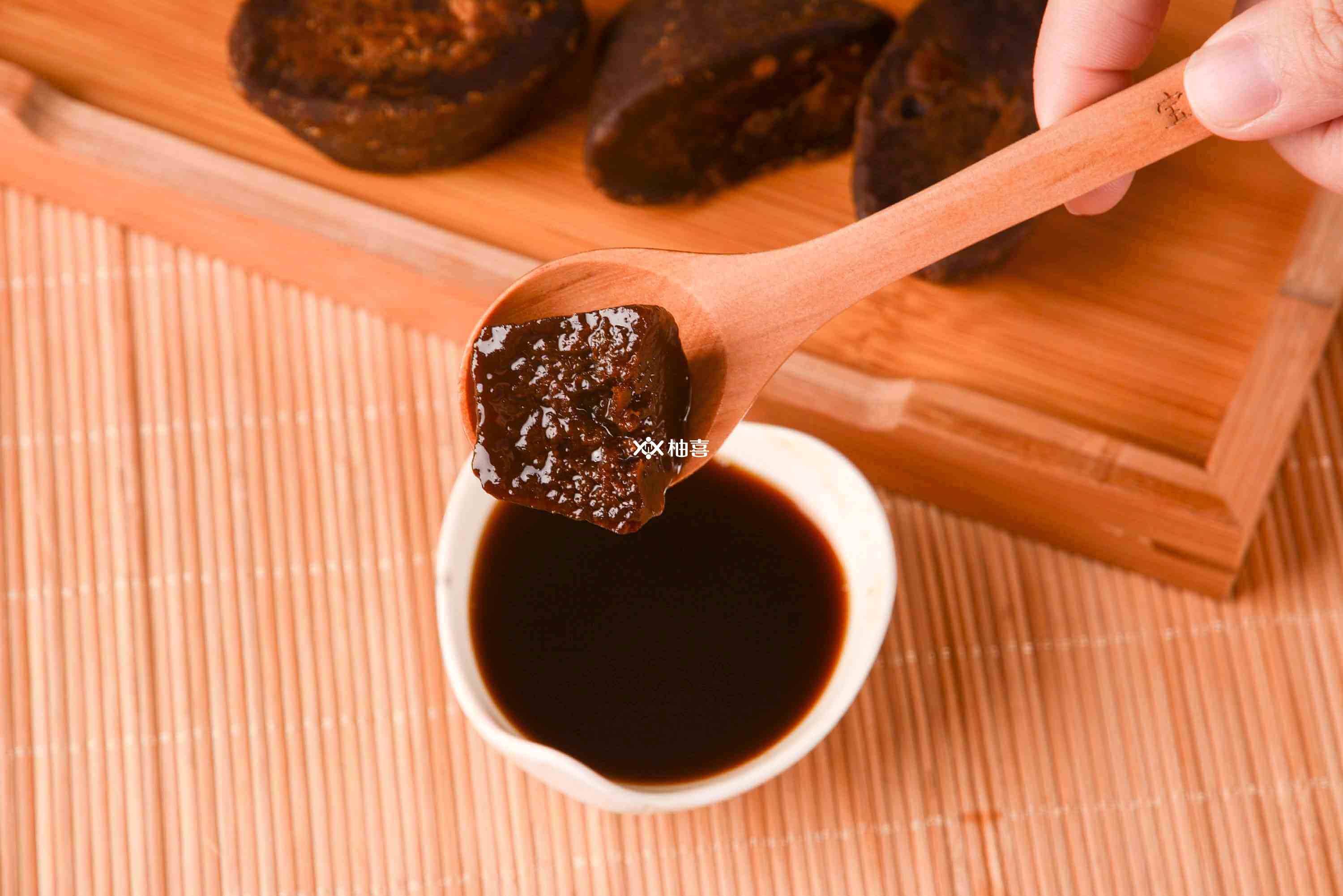 哺乳期可以吃阿胶吗