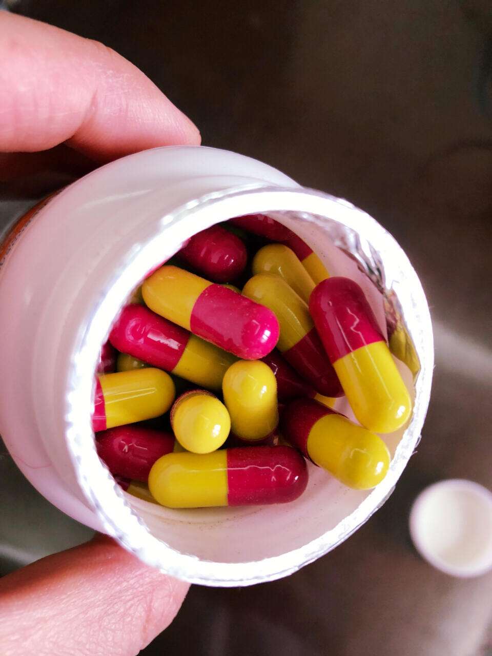 胎盘做成胶囊一天吃几次一次吃几粒