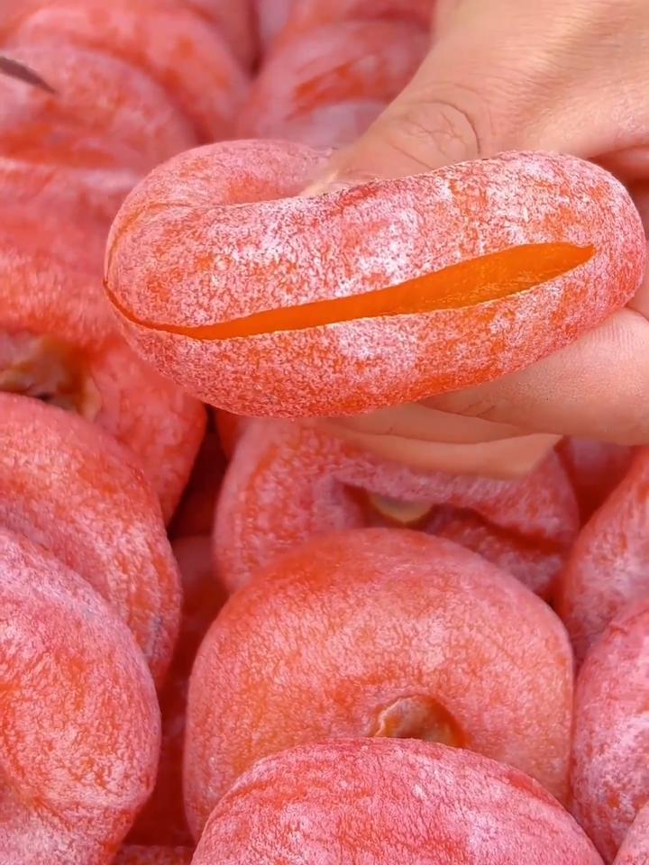 潭樱
